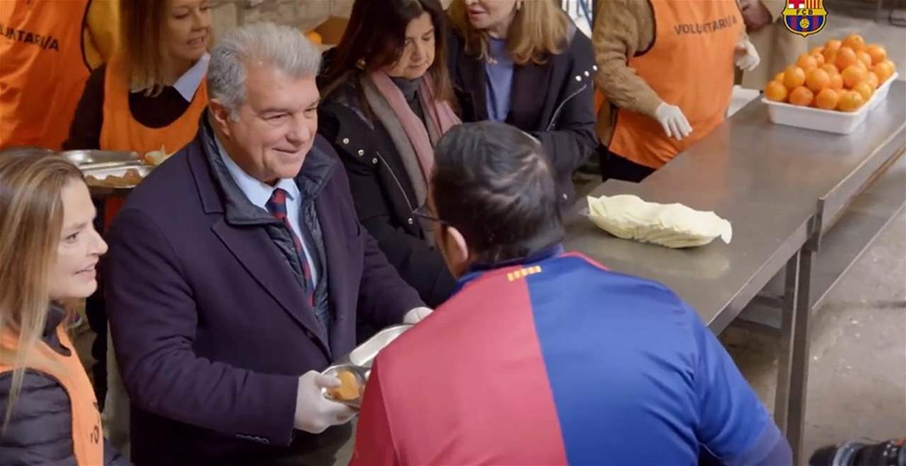 فيديو - لابورتا يوزّع وجبات للمحتاجين