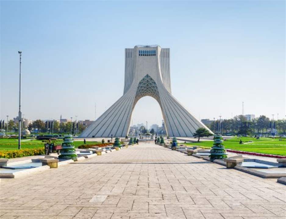 رئيس الوزراء القطري من طهران: الدبلوماسية السبيل لتجنيب المنطقة تبعات التصعيد