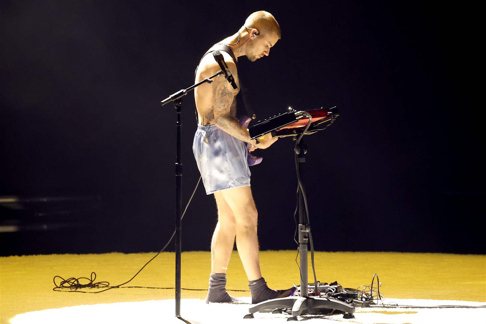 اطلالات غريبة في حفل غرامي 2026 تتصدر ابرزها جاستين بيبير و هايدي كلوم