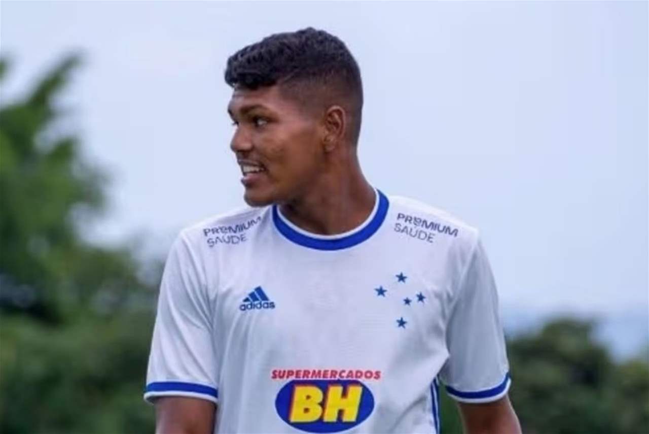 لاعب في شباب كروزيرو يلقى حتفه 