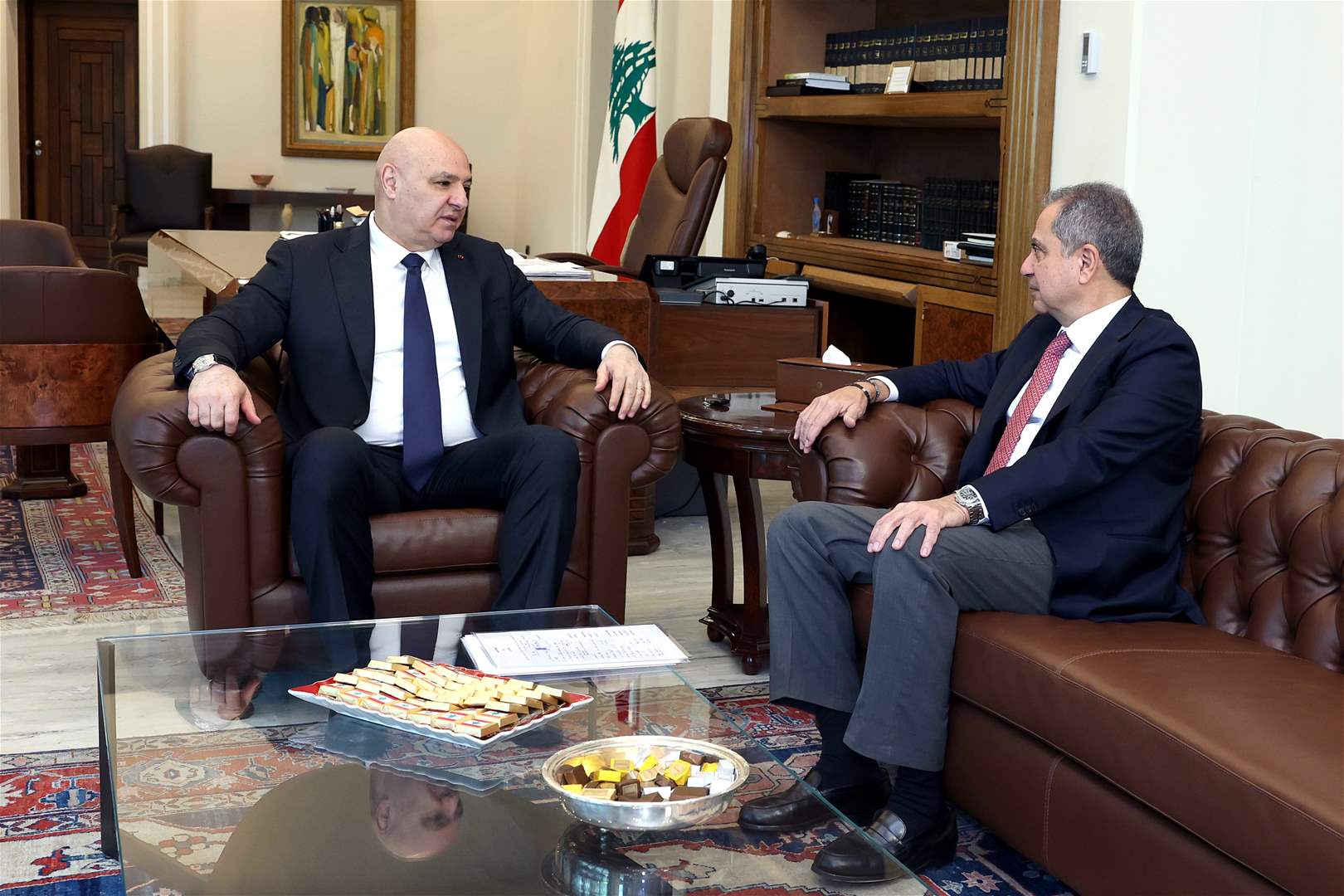 أوضاع المتقاعدين وزيارة قطر… عون يتابع ملفّي الضمان والطاقة