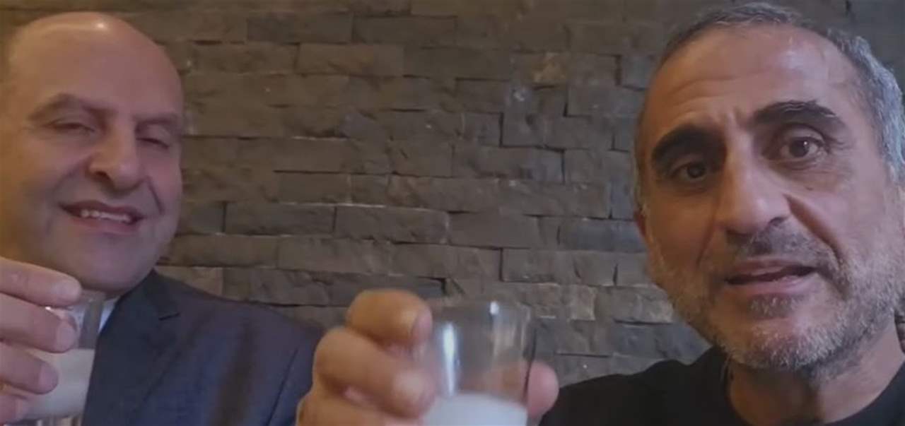 النائب والحشاش يجتمعان على كاس وشتيمة! (شاهد الفيديو) 