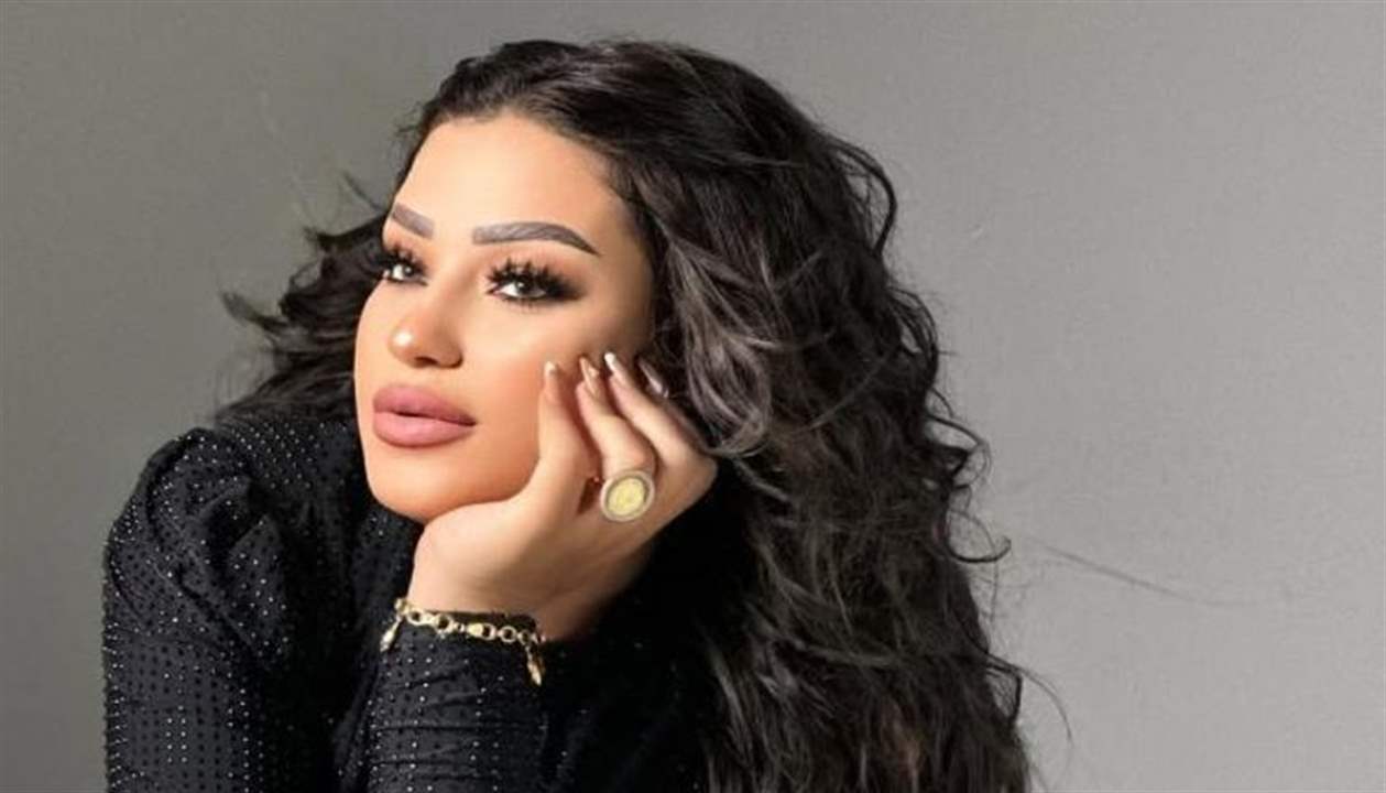 إيقاف دنيا الألفي عن الغناء بعد تراشق وبصق أمام الجمهور 