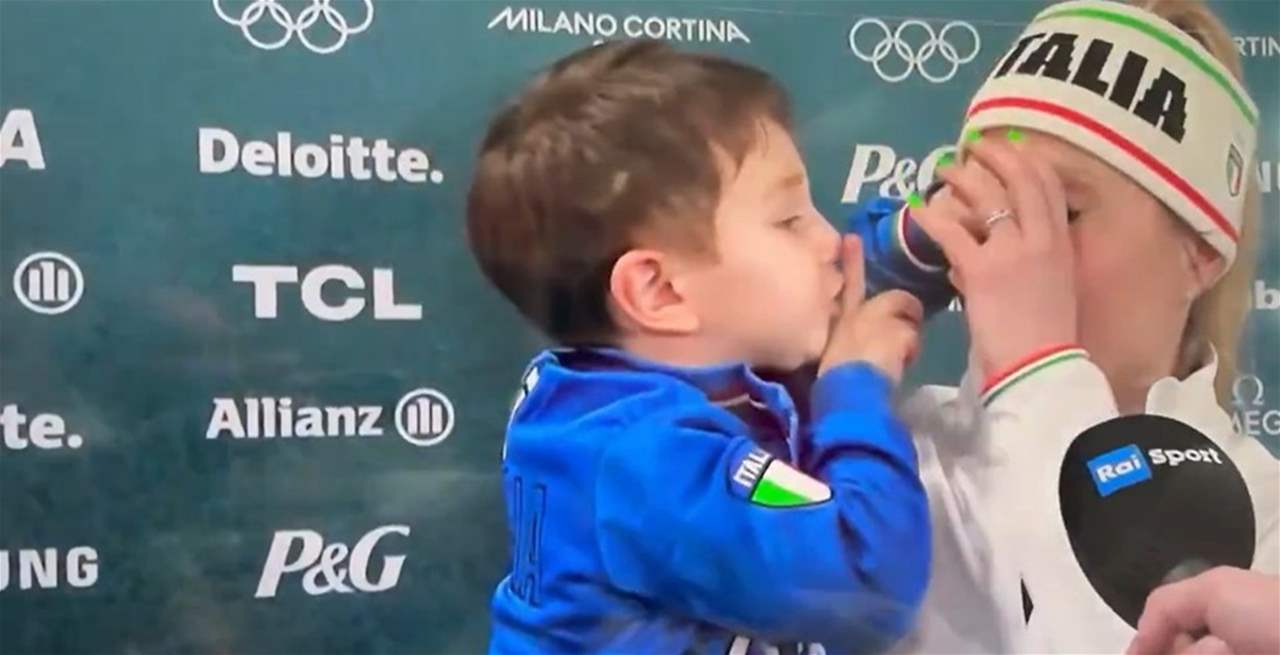 فيديو - ذهبية إيطالية مشهودة والطفل يخطف المشهد من الأم