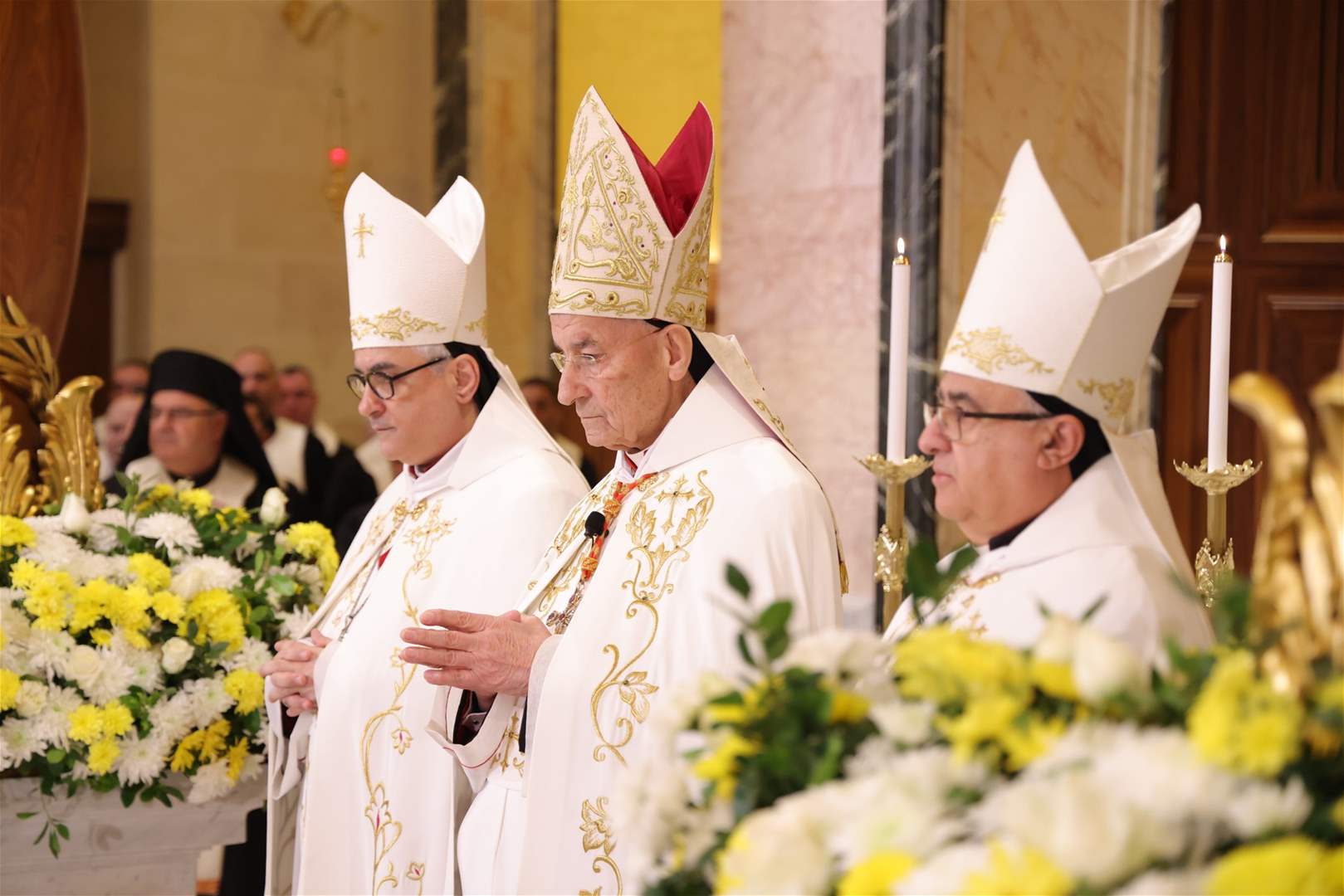 قداس عيد مار مارون في وسط بيروت.. التفاصيل مع مراسلة الجديد