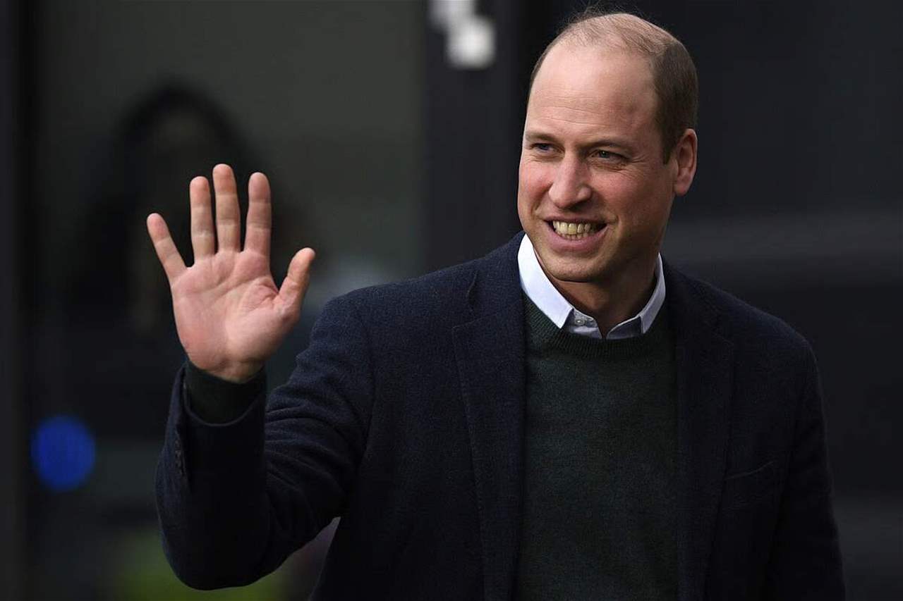 عفوية الأمير ويليام في مقاهي الرياض تخـ طف الأنظار