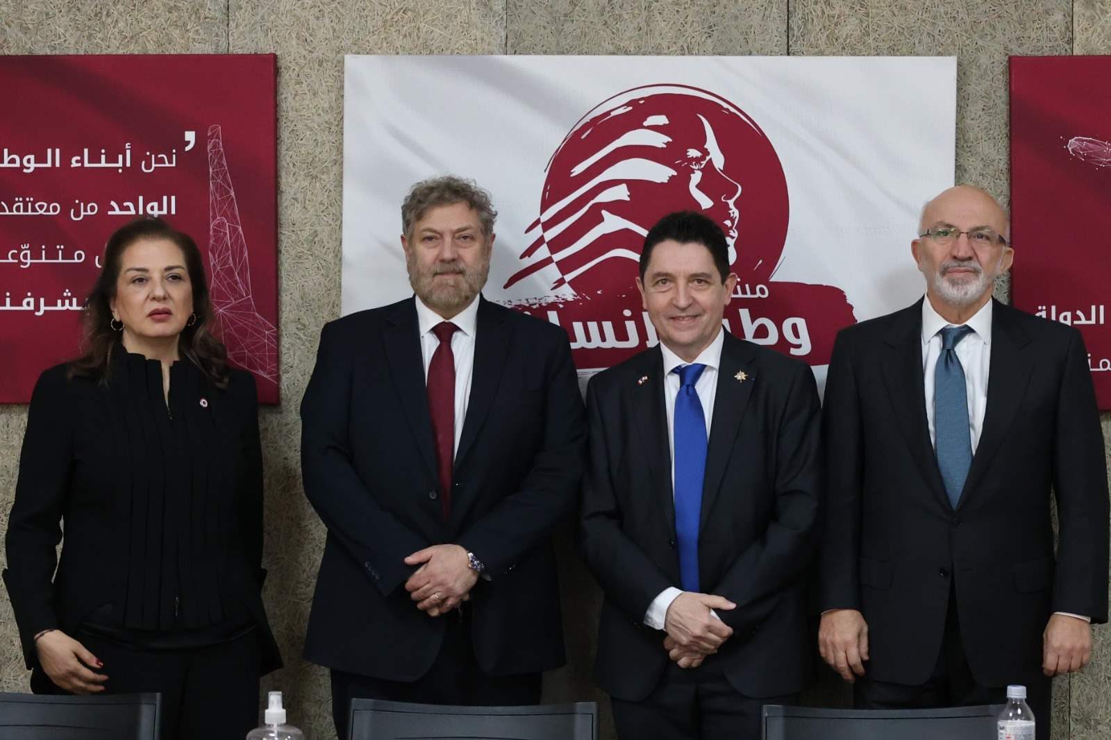 السيناتور أوليفيه كاديك يزور مقر "وطن الإنسان" ويلتقي افرام