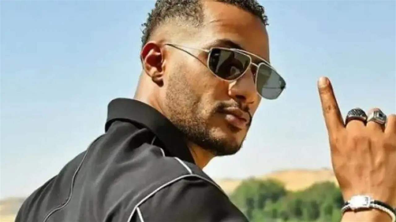 محمد رمضان يفاجئ جمهوره بإعلان إهداء حسابه على تيك توك لأحد المتابعين