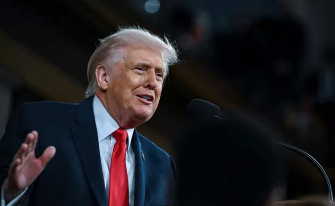 "عملية ضخمة ومستمرة في ايران".. أول تصريح لـ ترامب بعد الضربات! 