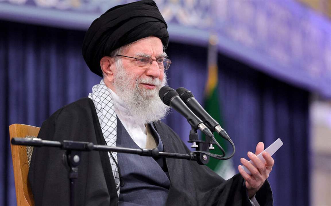 "الولي الفقيه" والقائد الأعلى للثورة.. إليكم أبرز صلاحيات الخامنئي 