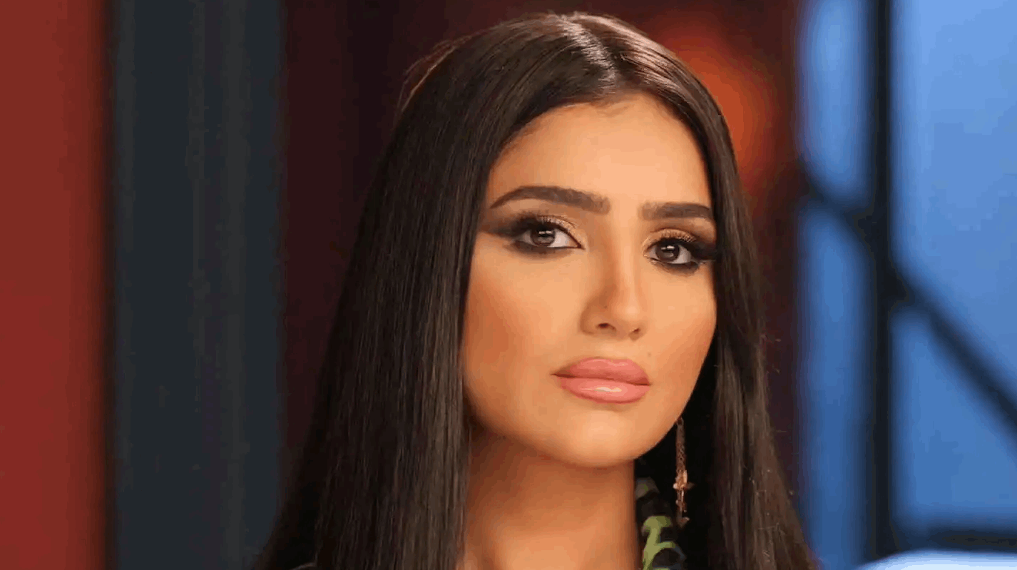 مي عمر تشكر نجوم الفن والجمهور بكلمات مؤثرة بعد عزاء والدها