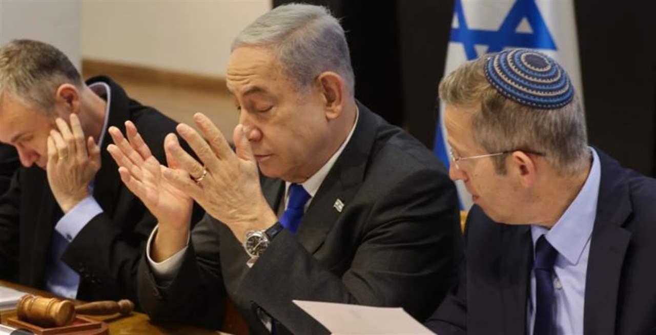 "أصدقائي، حزب الله فتح النار".. ماذا جرى خلال اجتماع وزراء اسرائيل؟