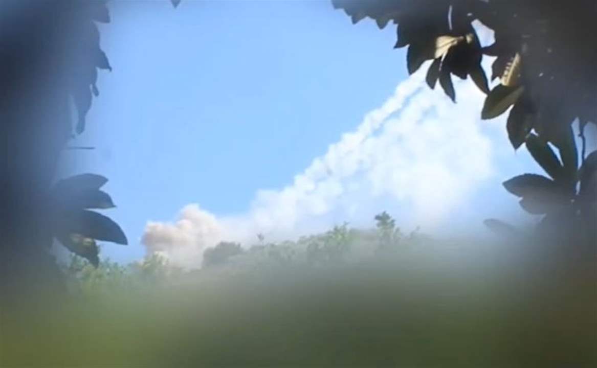 لحظة إطلاق صواريخ.. الحزب ينشر (شاهد الفيديو) 