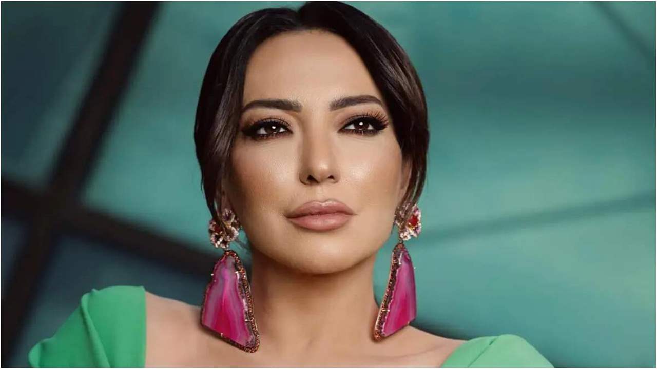 بعد وصفها بالنجمة السورية الأولى.. أمل عرفة ترد على كاريس بشار