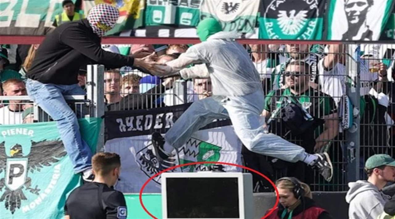 اتجه الحكم لمراجعة "الفار" فوجد الشاشة سوداء