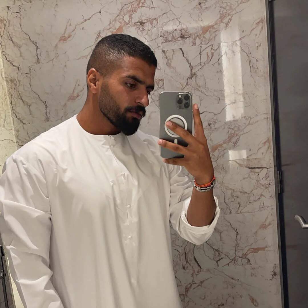 رحيل مفاجئ لصانع المحتوى الإماراتي راشد عيسى الأنصاري عن عمر ناهز لـ 30 عاما