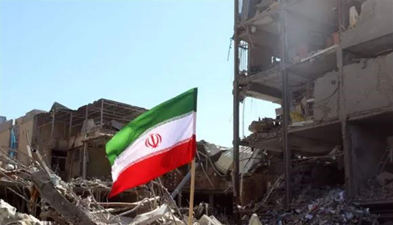 أسطورة كرة القدم يدفع الثمن بعد دعمه لإيران