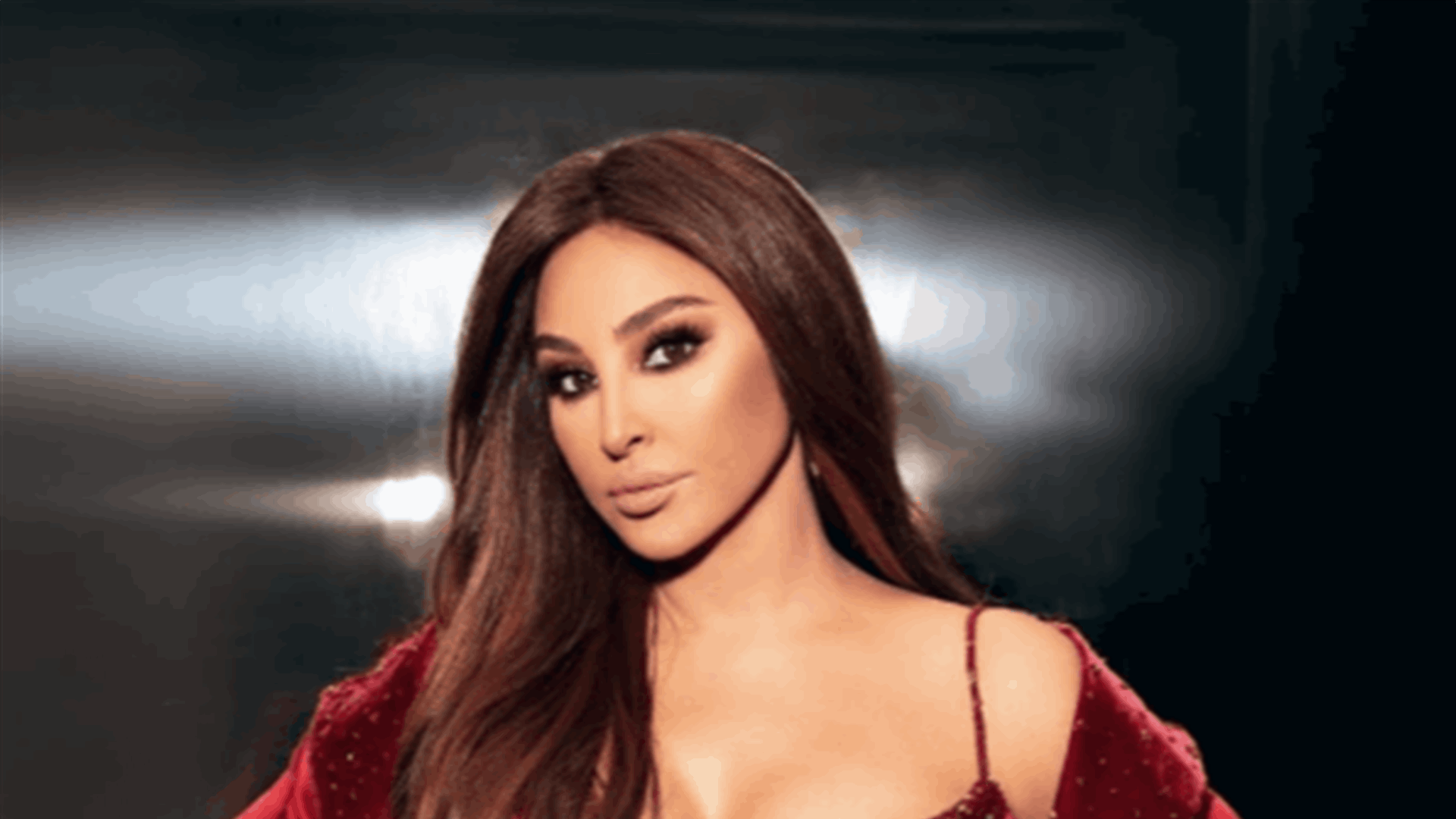 إليسا تتحرك بصمت لدعم النازحين في لبنان بعيداً عن الكاميرات