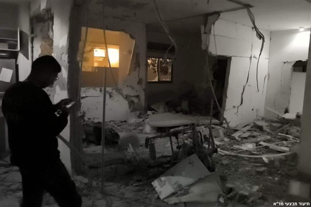 بالصورة.. صاروخ إيراني يسقط في مستوطنة نيتا 