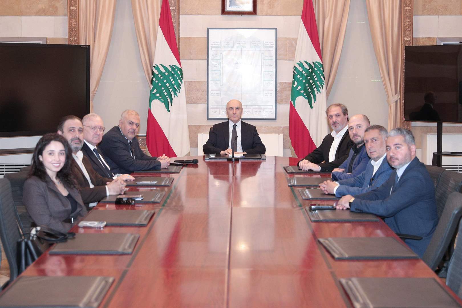 الحجار يستقبل عبود وزيدان ويبحث تحديات بيروت الراهنة 