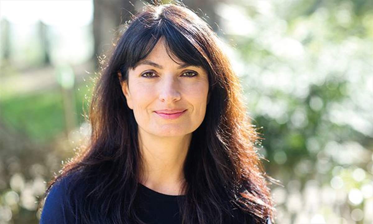 رحيل نجمة “سوبرمان” فاليري بيرين بعد صراع مع المرض