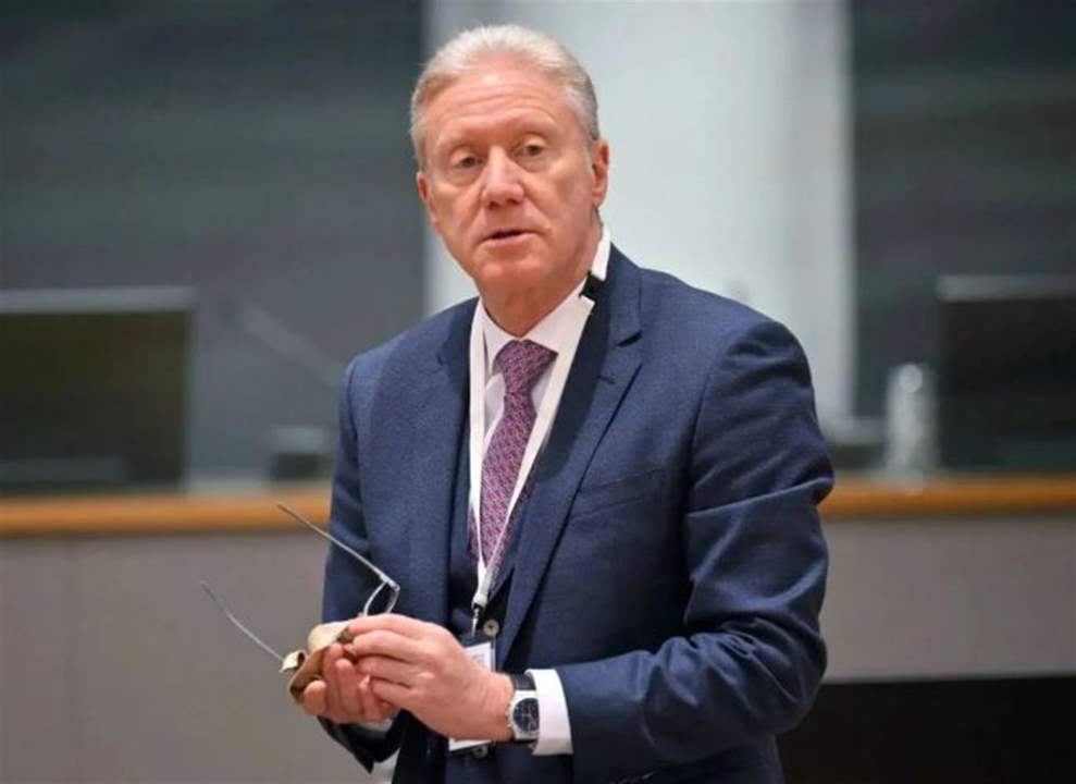 رجي نسّق رئاسياً.. وعون: لا علم لي!