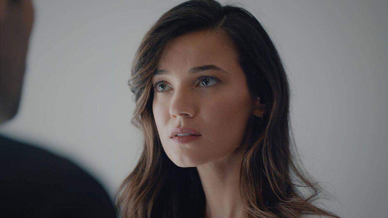 بطلة مسلسل "القضاء" تفاجئ الجمهور: جذوري لبنانية والعربية كانت لغة طفولتي