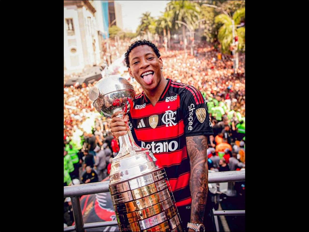 لاعبٌ غير مسؤول يطيح القوانين في فلامنغو