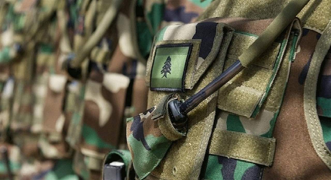 بإعتداء إسرائيلي مباشر على حاجز للجيش.. شهيد وجرحى 