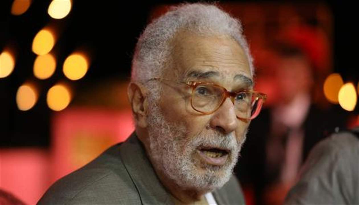 تطورات الحالة الصحية للفنان عبد الرحمن أبو زهرة بعد نقله للعناية المركزة