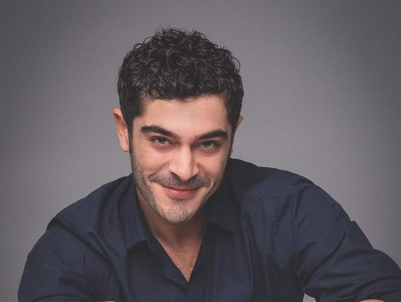 تطورات جديدة في قضية "الممنوعات" في تركيا وتوقيف عدد من النجوم من بينهم بوراك دينيز وسينام اونسال