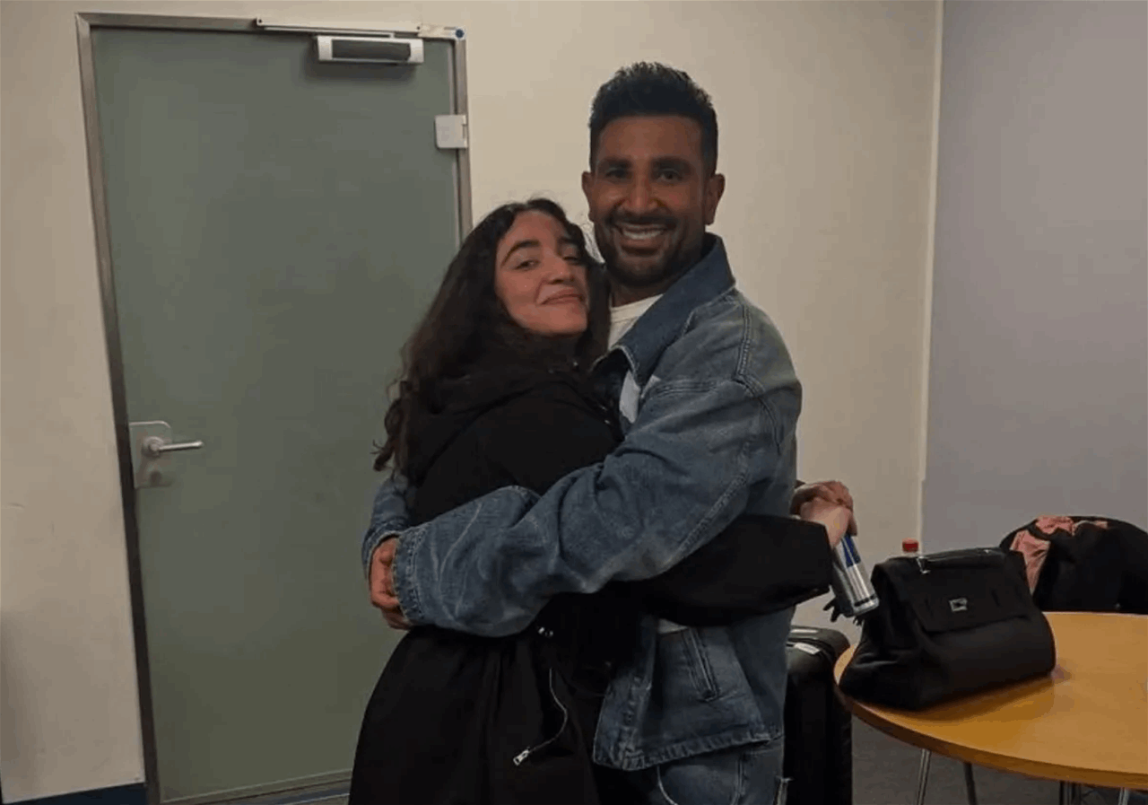 لحظة مؤثرة.. جودي ابنة احمد سعد تغني لأول مرة الى جانبه على المسرح  