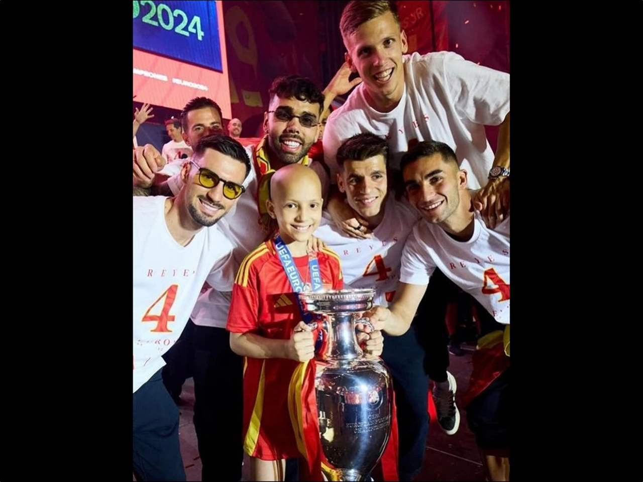 رحيل "ملهمة لا روخا" التي وحّدت القلوب في مواجهة المرض