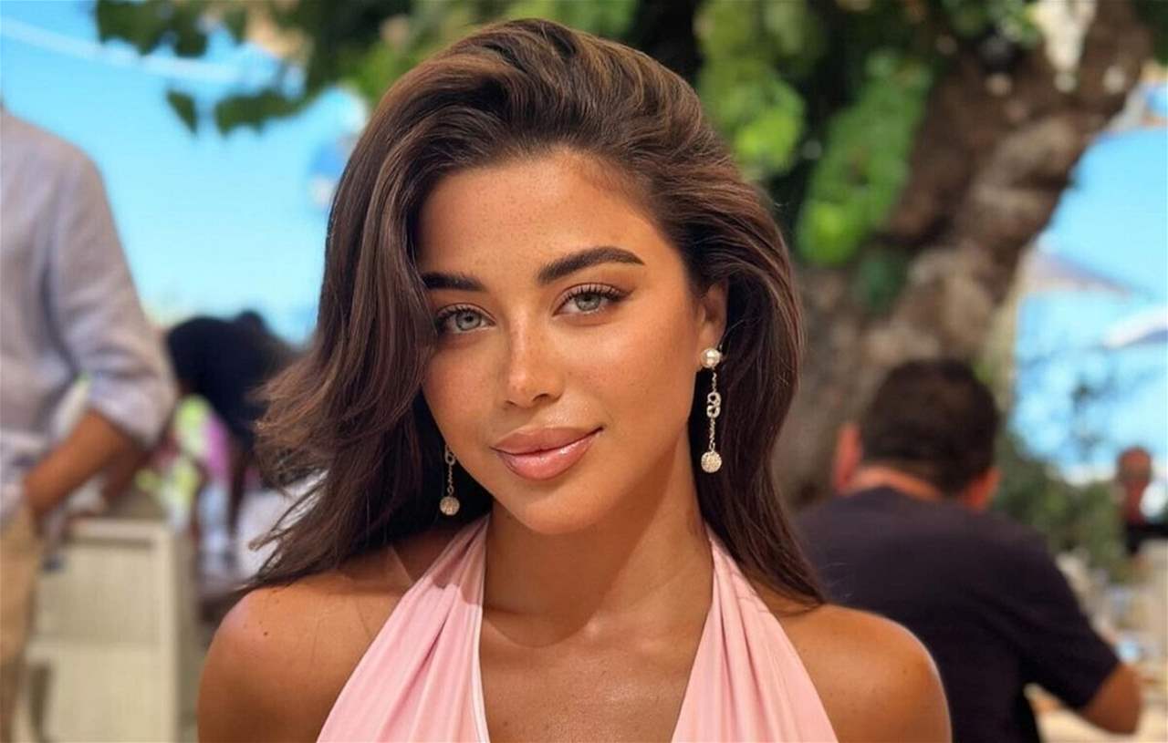 يارا السكري تكشف للمرة الأولى تفاصيل طفولتها الصعبة