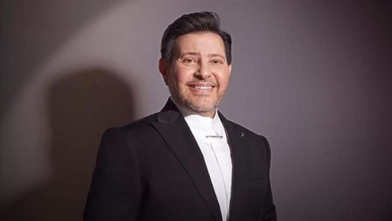 صفحة هاني شاكر تتطلب من الجمهور الدعاء له بعد دخوله في غيبوبة تامة 