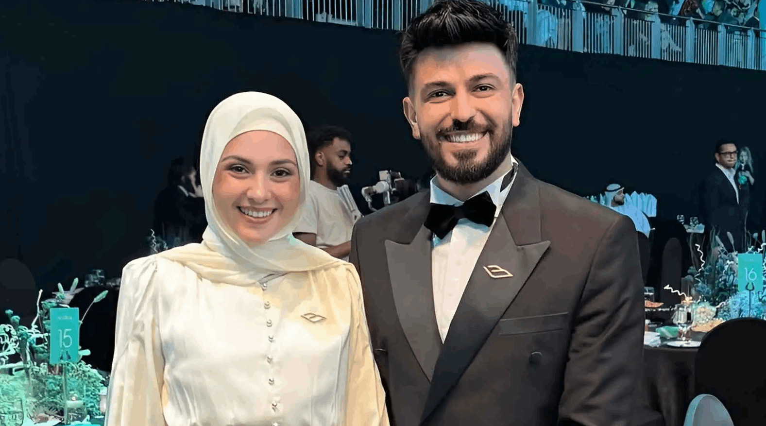 المشهوران أحمد جربوع وزوجته سالي سردانة يكشفان جنس مولودهما الثالث 