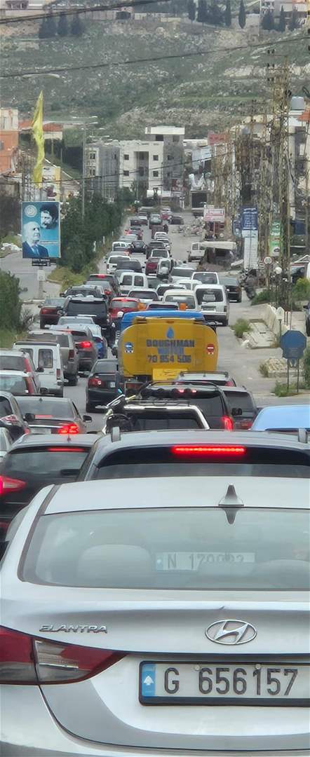 بالصور - بدء عمليات النزوح من الجنوب 