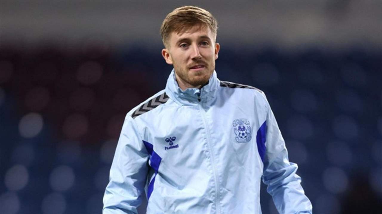 حقق حلم الطفولة وقاد كوفنتري سيتي للعودة إلى "البريميرليغ"