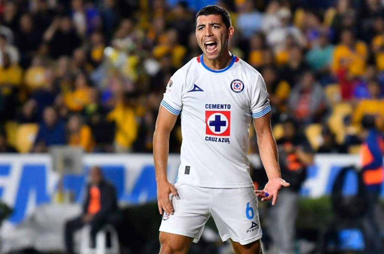 فيديو - تصرفٌ راقٍ خطف قلوب الجماهير المكسيكية