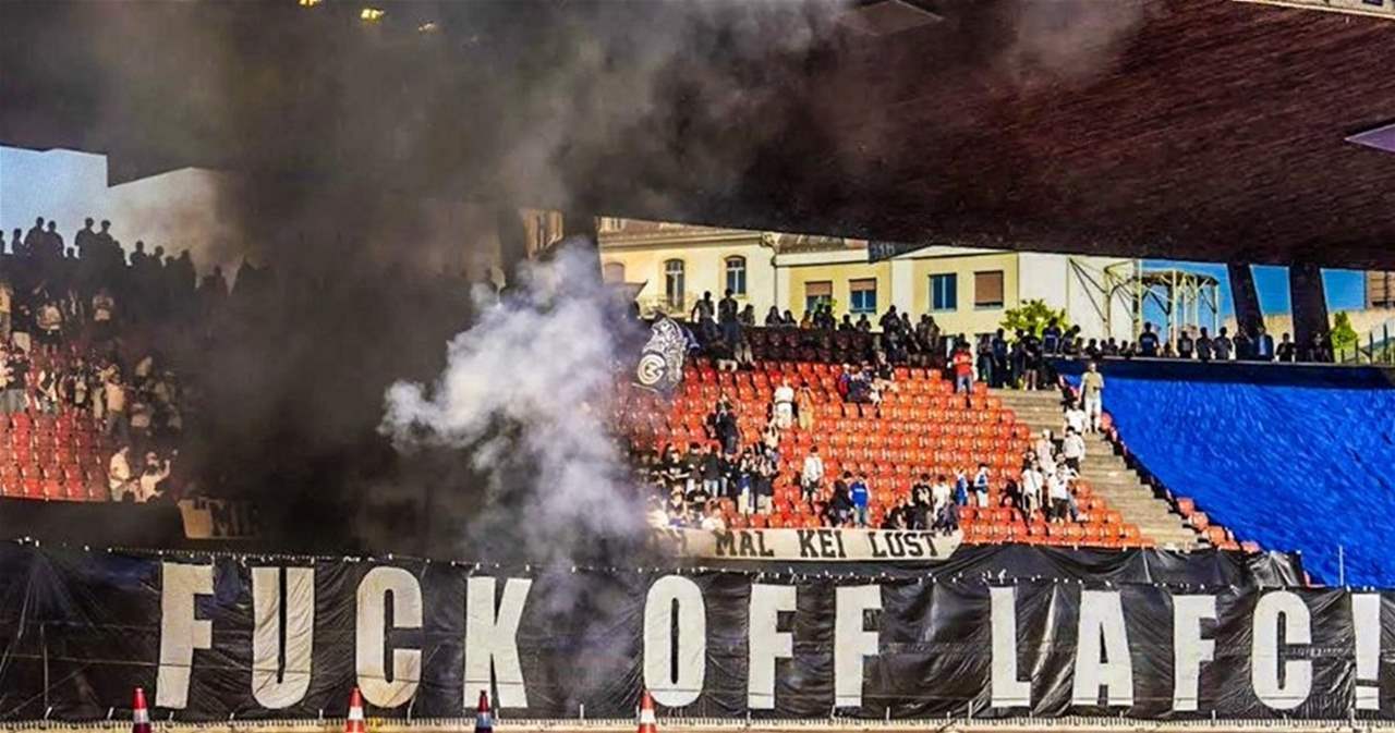 الجماهير السويسرية تنتفض ضد الإدارة الأميركية