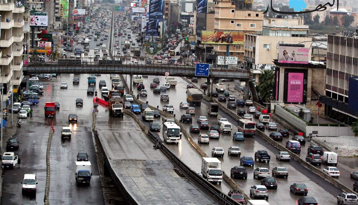 بالفيديو - إنقلاب ونش في جل الديب 