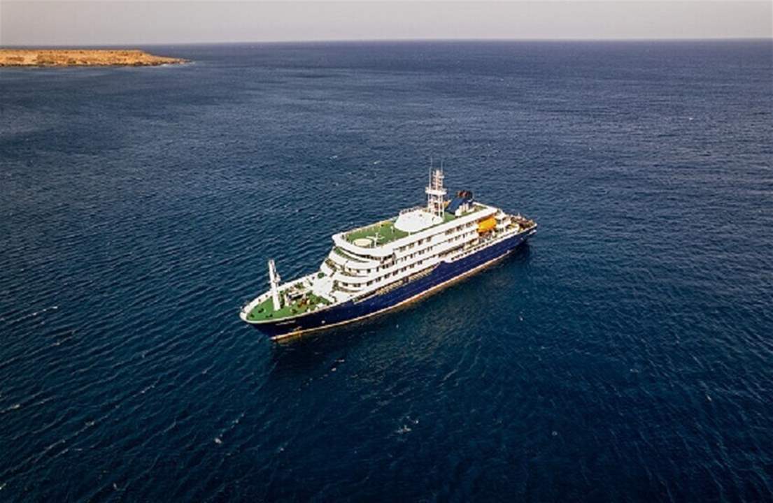 سفينة الهانتا تصل الكناري.. جسر جوي دولي لإنقاذ الركاب من الوباء