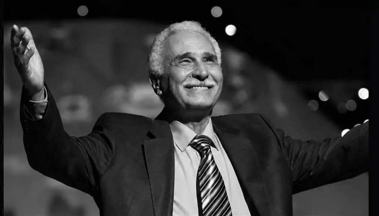 اسم زوجته الراحلة كان آخر ما ردّده.. تفاصيل مؤثرة عن رحيل عبدالرحمن أبو زهرة