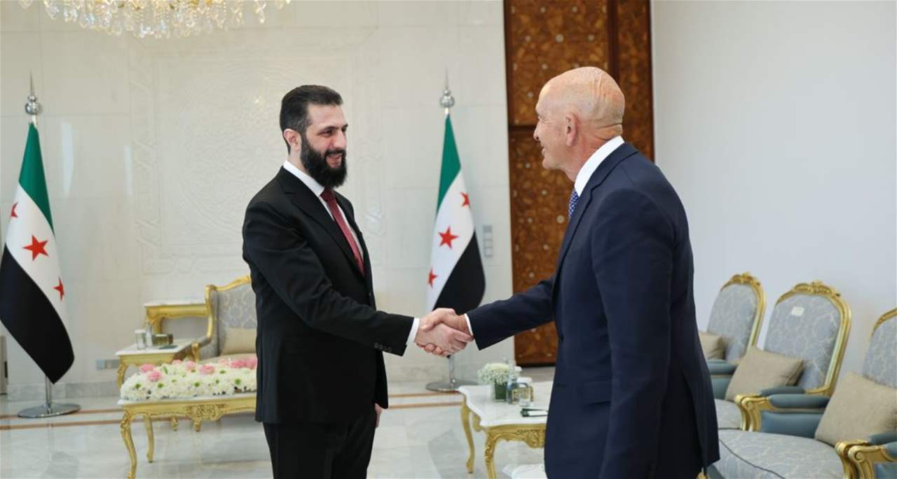بالصورة.. الشرع يلتقي المبعوث الأميركي 