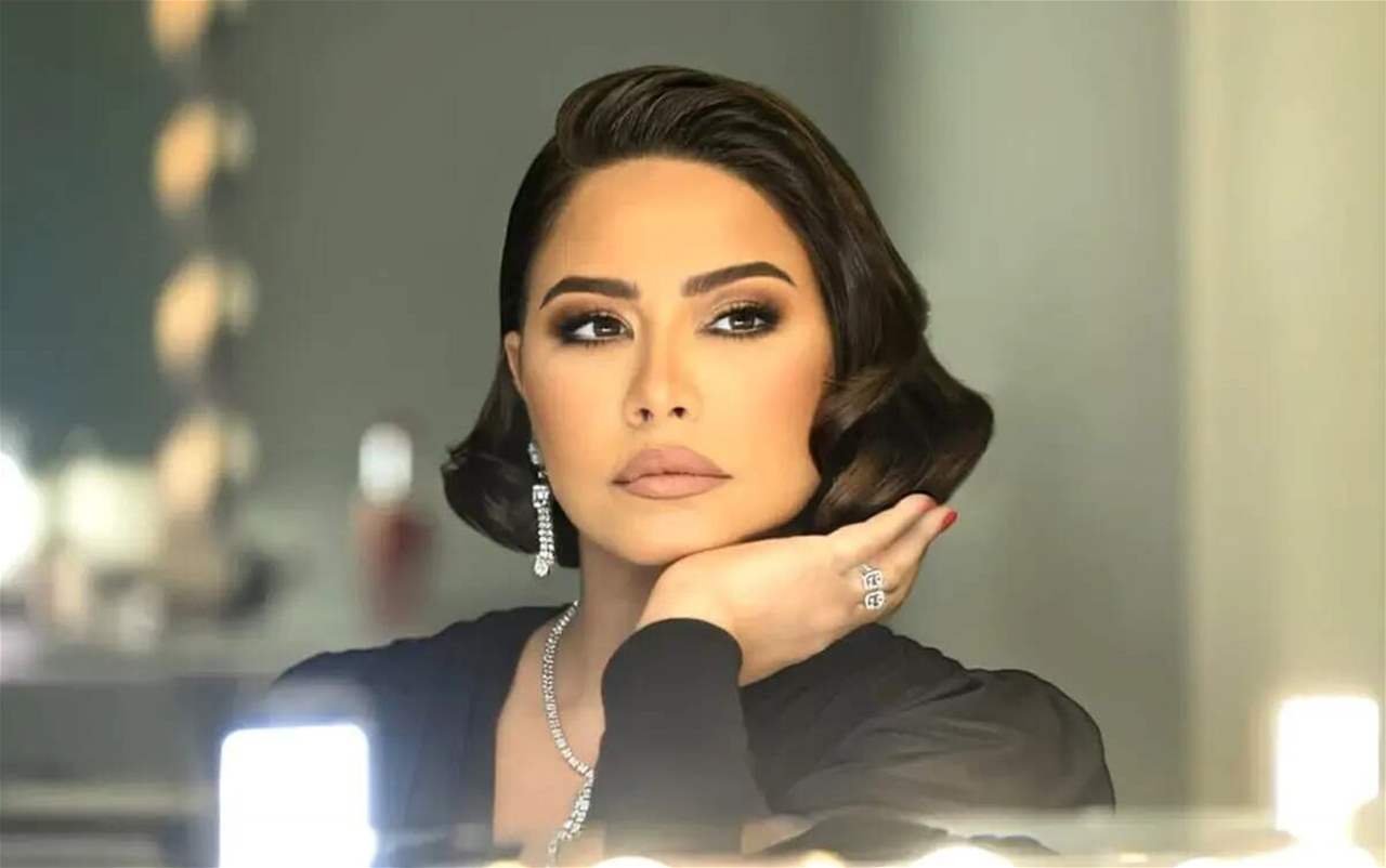 شيرين عبد الوهاب تنهي خلافها مع شقيقها وتتراجع عن القضايا المتبادلة
