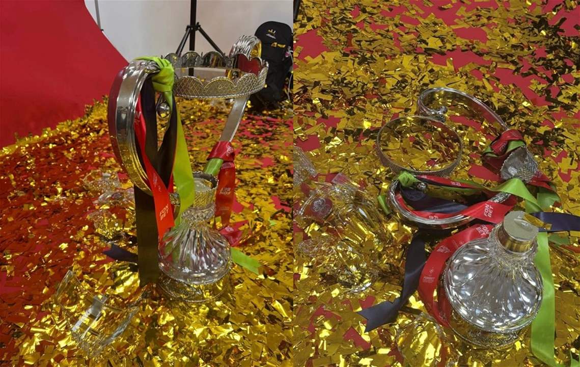 فيديو - كأس البطولة انكسر أثناء احتفال التتويج