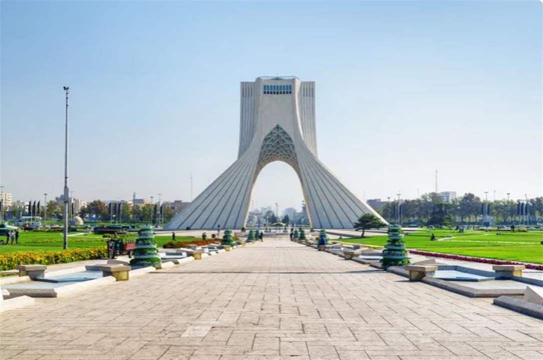 بعد تهديد ترامب.. إيران تتضامن مع "البلد الصديق"