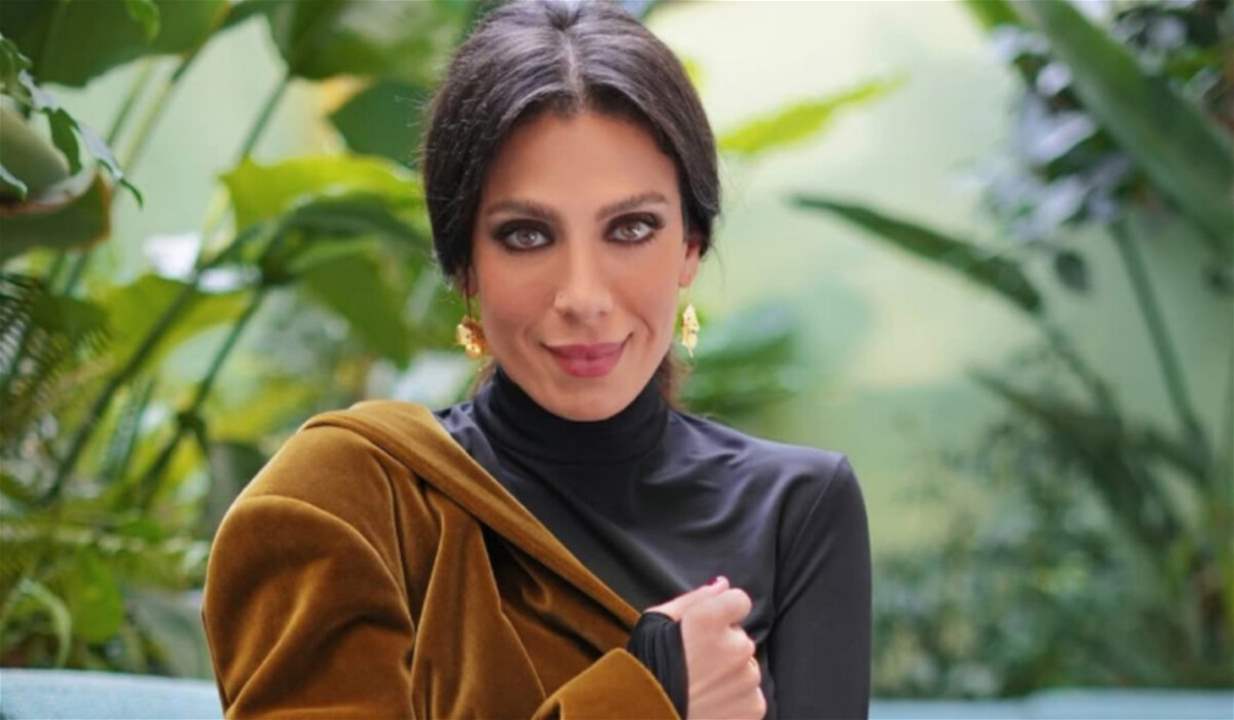 سينتيا كرم تبكي على الهواء وتوجّه رسالة مؤثرة للبنانيين