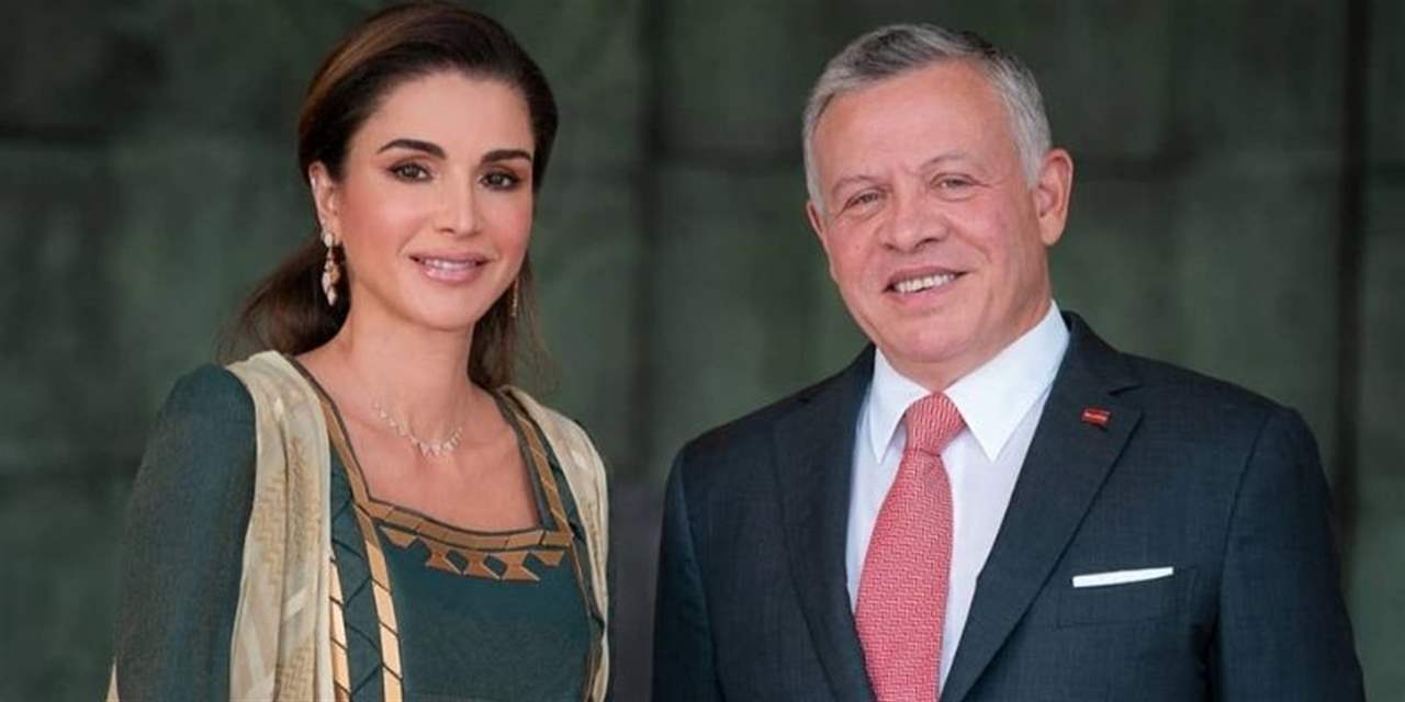 الملكة رانيا تحتفل بذكرى زواجها الـ33 برسالة رومانسية للملك عبد الله