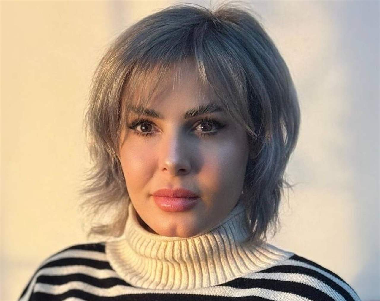 ما حقيقة وفاة الإعلامية السورية ناز السيد؟